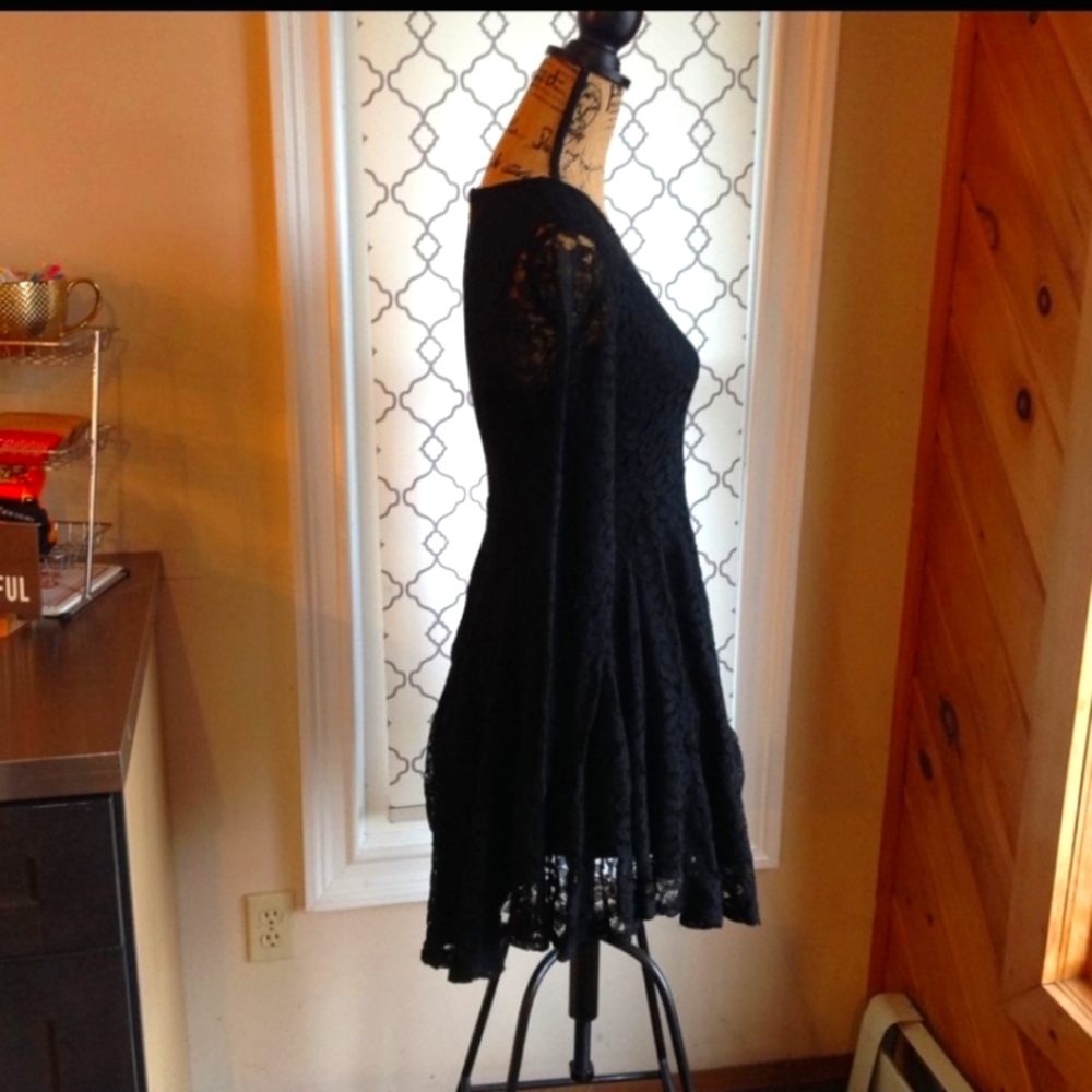 American Rag, Lace Dress - Picture 3 of 6